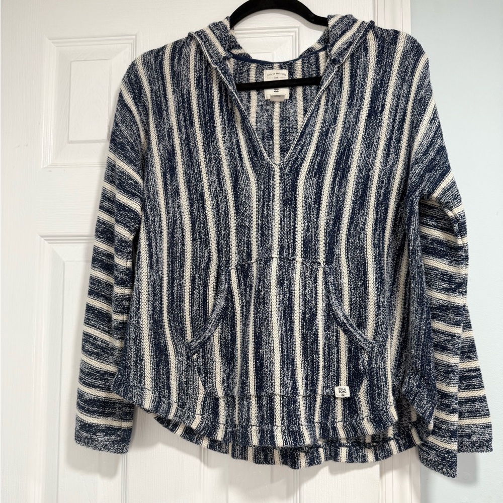 Billabong Navy and White Knit Sweater